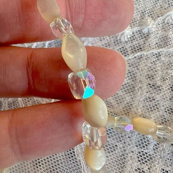 Vintage Mid-Century Mother of Pearl Rice Bead & Crystal Necklace ~27” - Picture 5 of 10